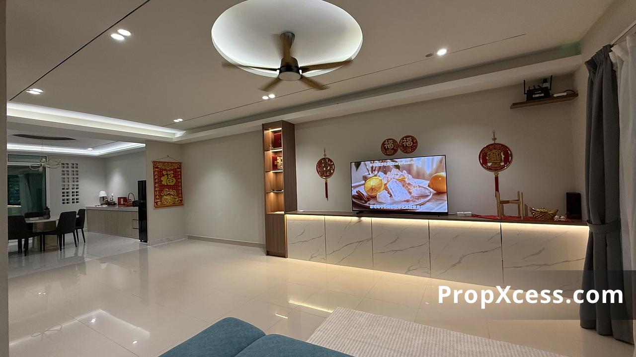 4-Bedroom Terrace / Link for sale in Bandar Sungai Long, Kajang, Selangor photo 2