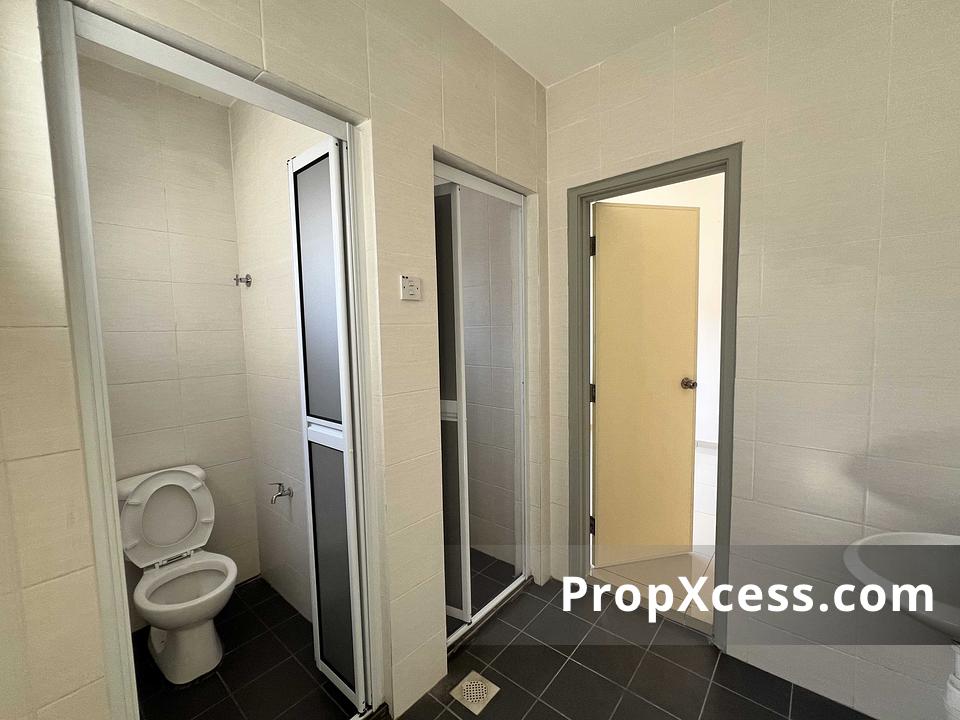 4-Bedroom Terrace / Link for sale in Shah Alam, Selangor photo 10