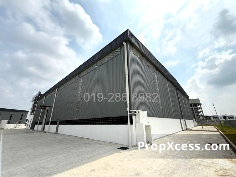 2-Bedroom Semi-Detached for rent in Banting, Selangor photo 2