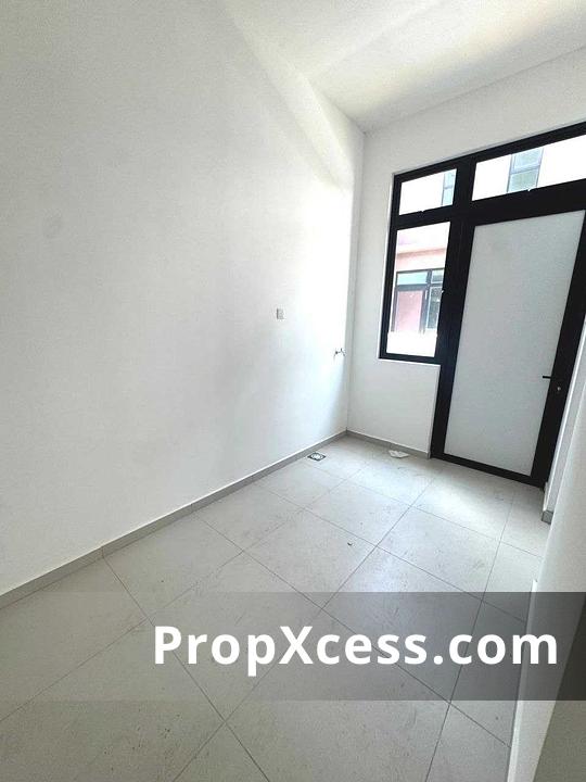 4-Bedroom Semi-Detached for sale in Ulu Tiram, Johor Bahru, Johor photo 7