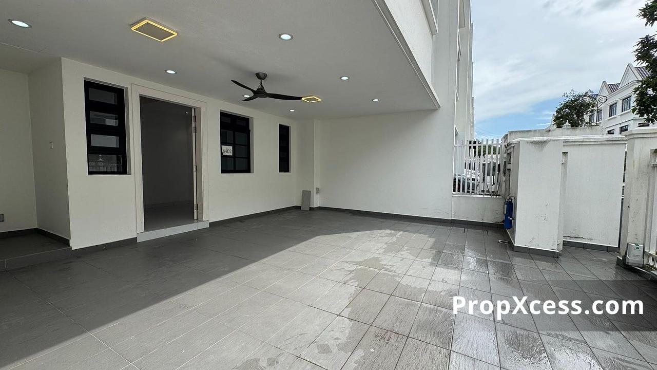 4-Bedroom Terrace / Link for sale in Iskandar Puteri, Johor photo 12