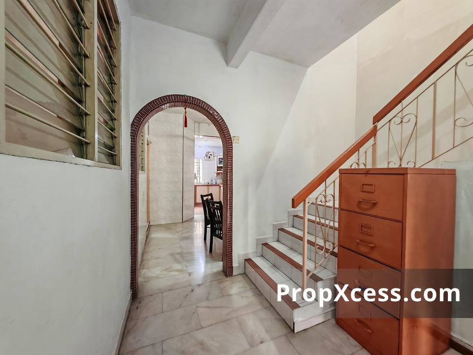 7-Bedroom Terrace / Link for sale in Petaling Jaya, Selangor photo 6
