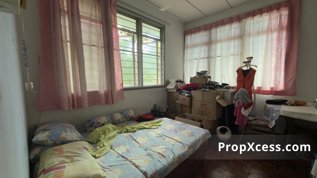 8-Bedroom Terrace / Link for sale in Kota Kinabalu, Sabah photo 11