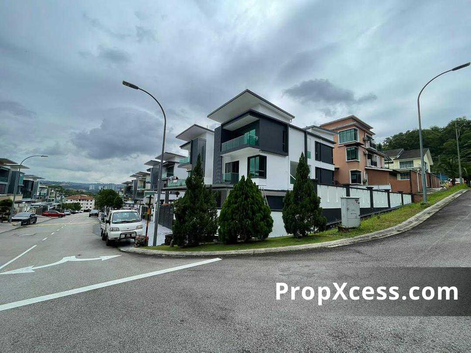 5-Bedroom Semi-Detached for sale in Selangor photo 1