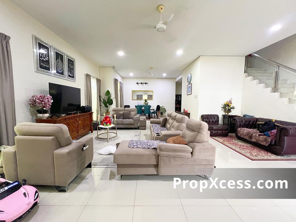 5-Bedroom Semi-Detached for sale in Selangor photo 1