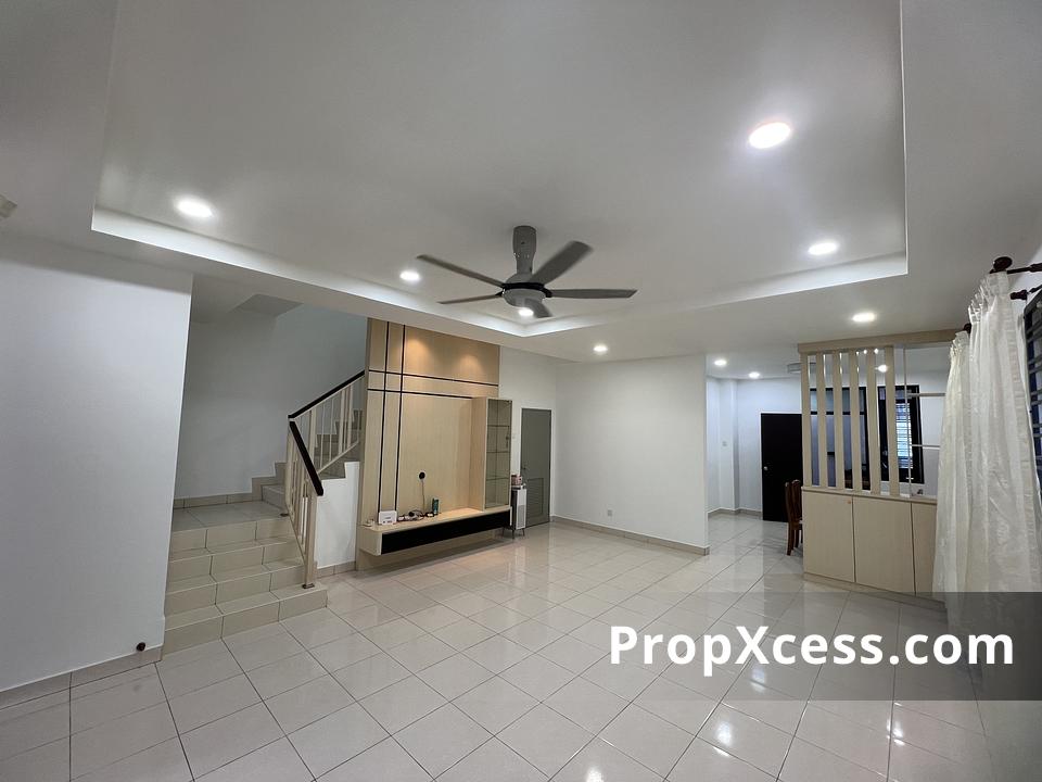 4-Bedroom Terrace / Link for sale in Johor Bahru, Johor photo 1