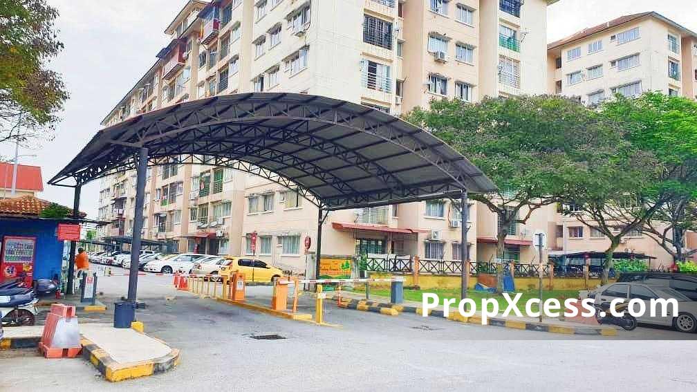 3-Bedroom Apartment for rent in Puchong, Selangor photo 1