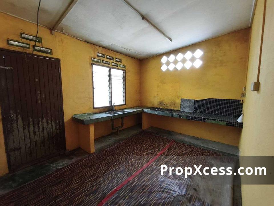 4-Bedroom Terrace / Link for sale in Kelantan photo 13