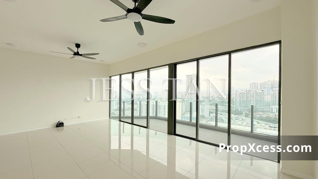 3-Bedroom Condominium for sale in Kuala Lumpur photo 2