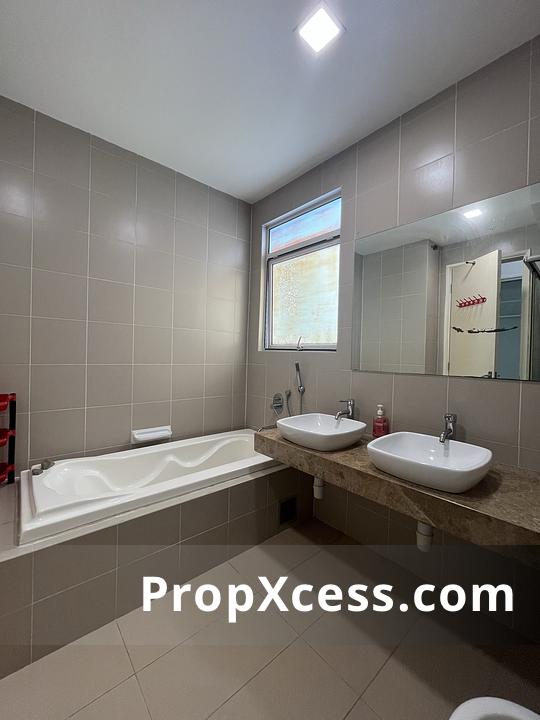 3-Bedroom Condominium for rent in Selangor photo 6