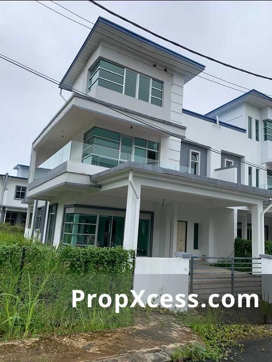 4-Bedroom Terrace / Link for sale in Kota Kinabalu, Sabah photo 5