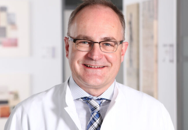 Доктор Йорг Цинке Европейского Центра Простаты