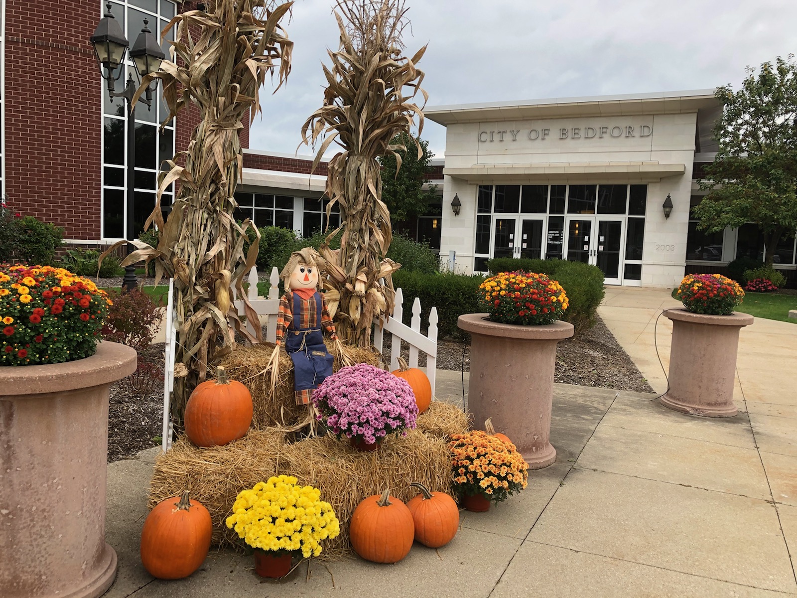 Fall.City .Hall  