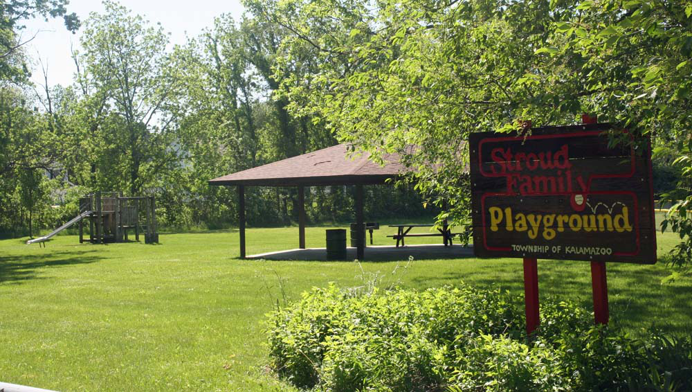 Stroud-Family-Playground