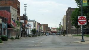 downtown intersection in Effingham
