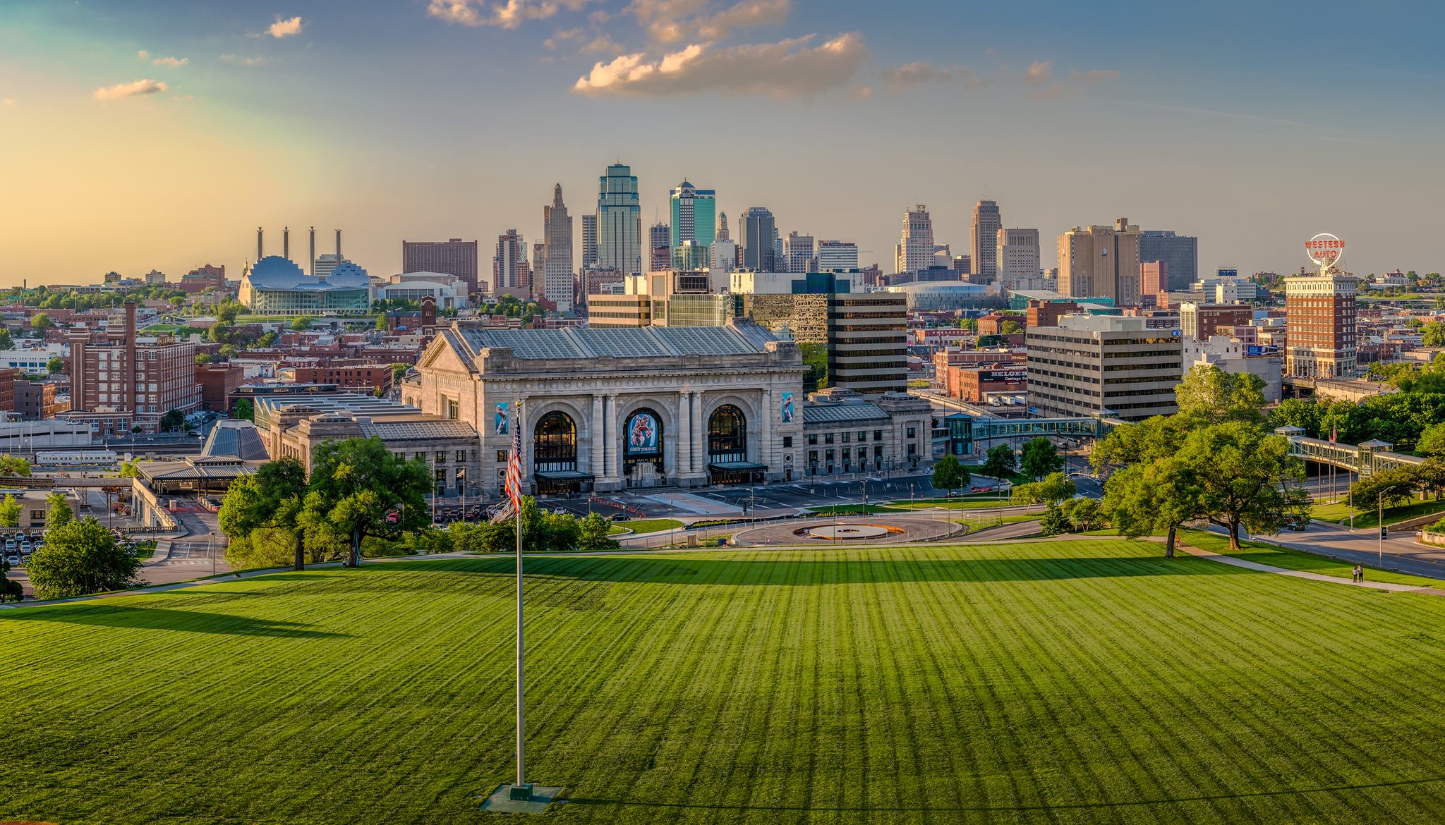 Kansas city. Канзас город. Канзас штат США. Канзас-Сити (Миссури). Канзас-Сити (штат Миссури) умный город.