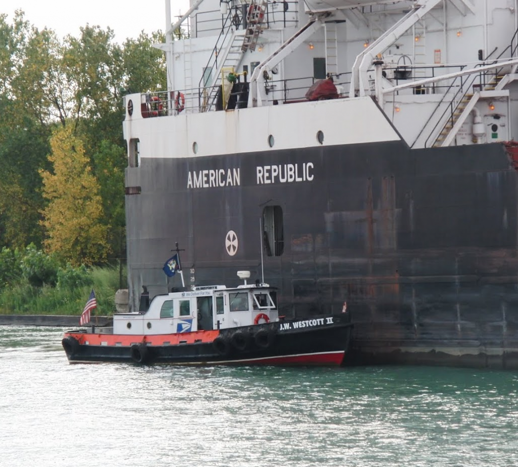 List 90+ Pictures what american city is home to the only floating post office Sharp