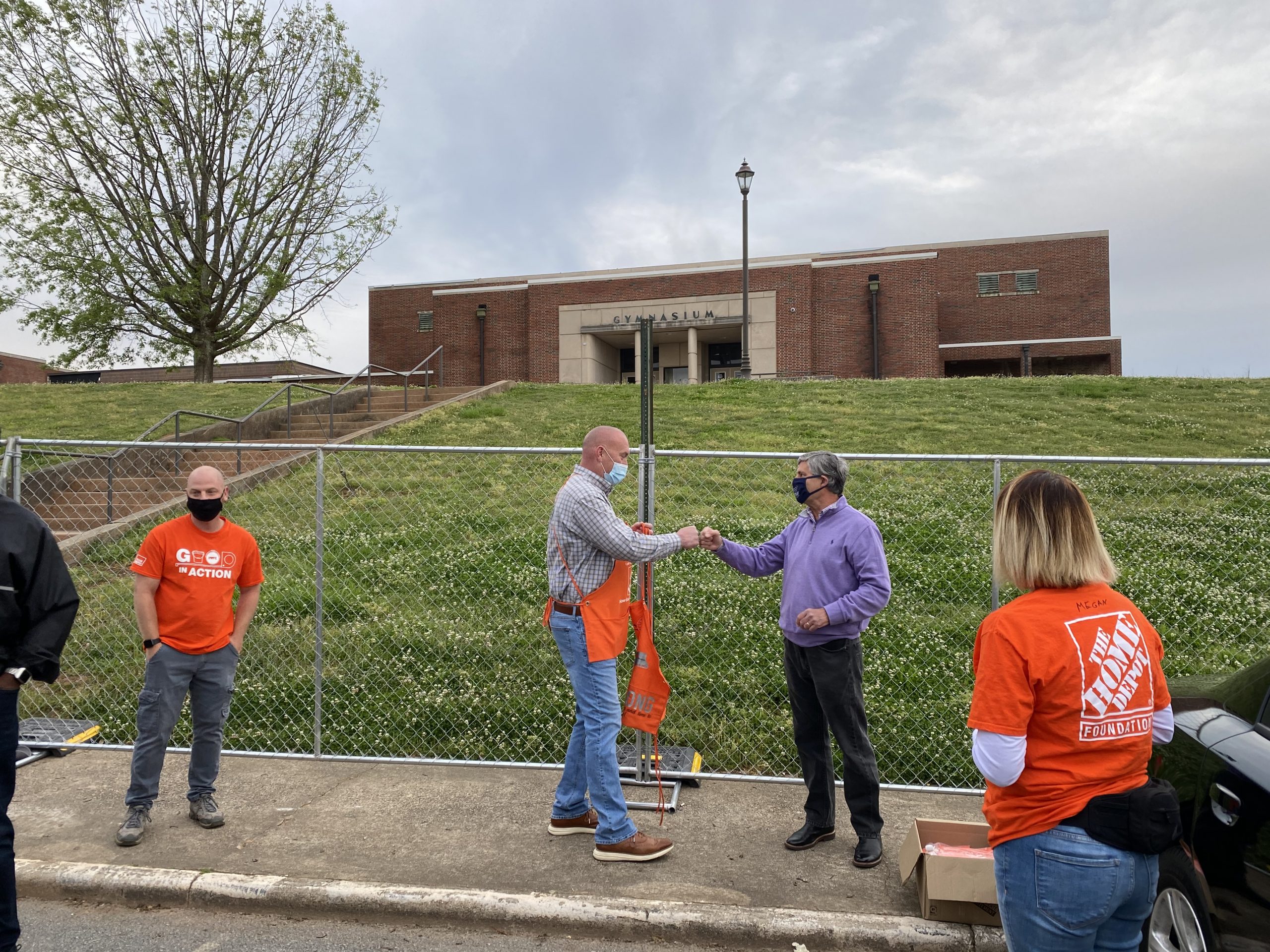 People helping after disaster