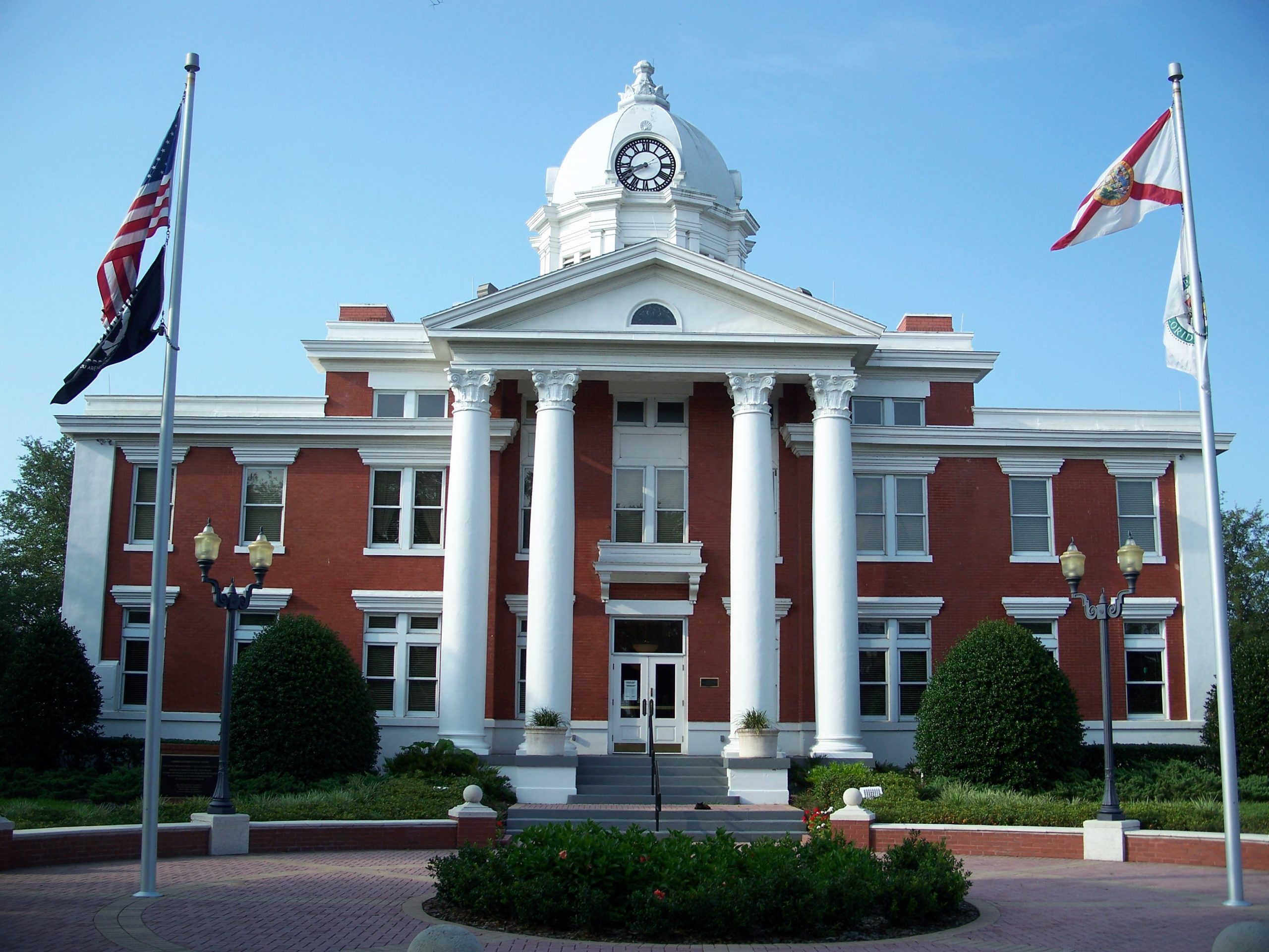 pasco county courthouse