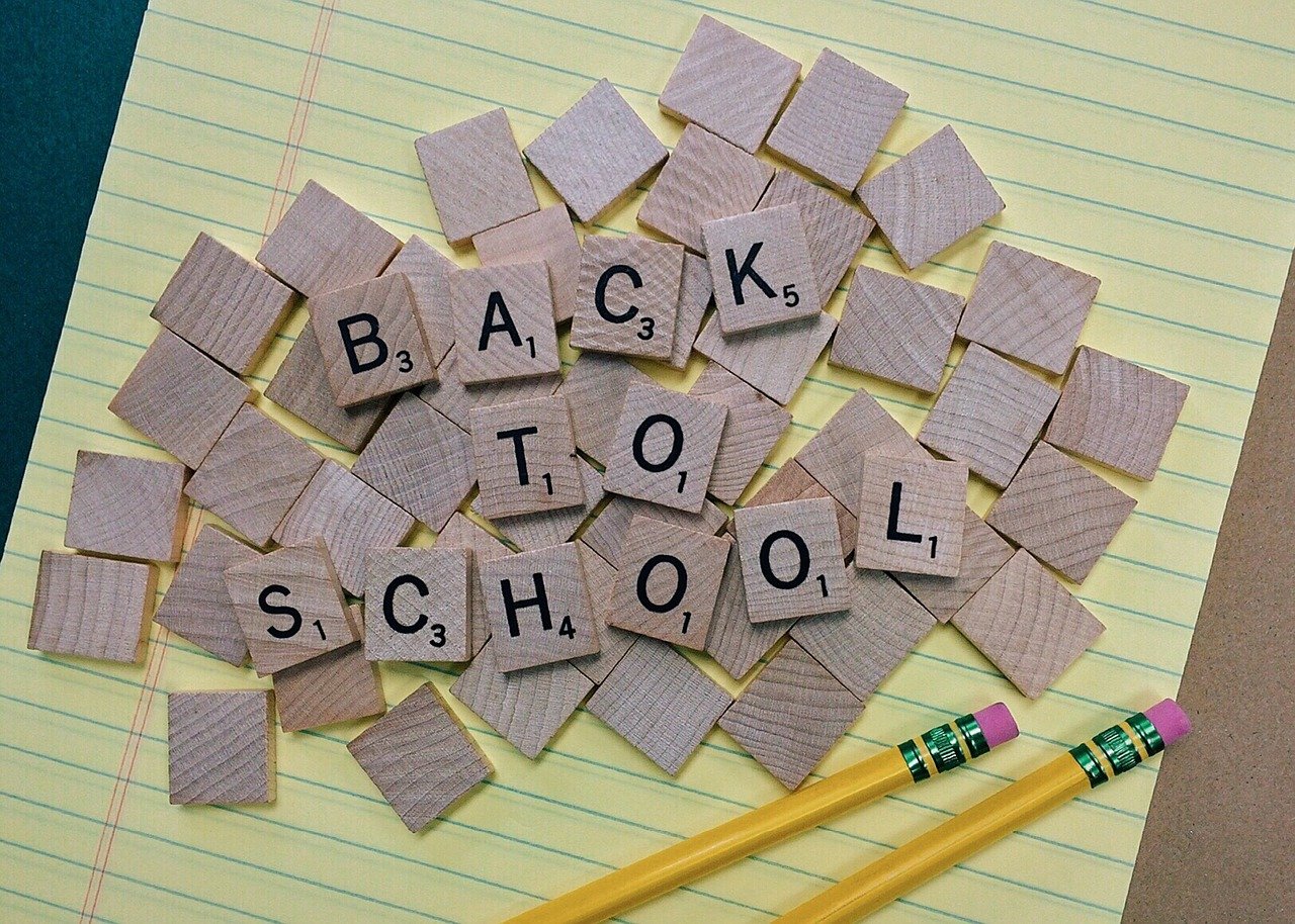 Scrabble tiles that say "back to school"