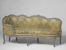 Antique fainting couch