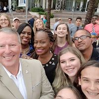 image of ELGL members participating in #CityHallSelfie Day