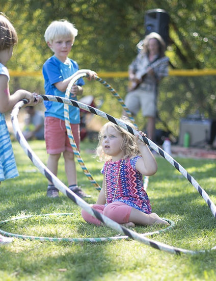 Town Picnic - Hula Hoops