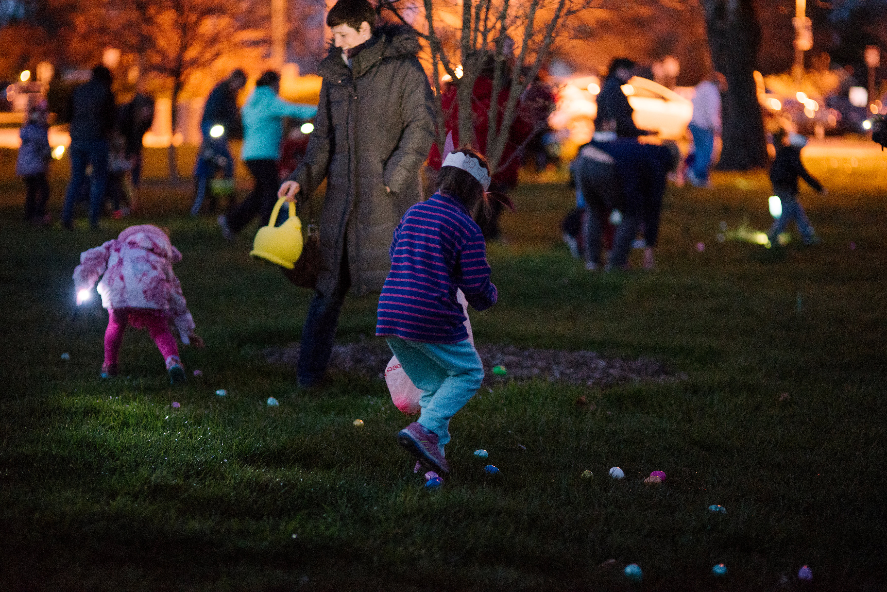 flashlight easter egg hunt