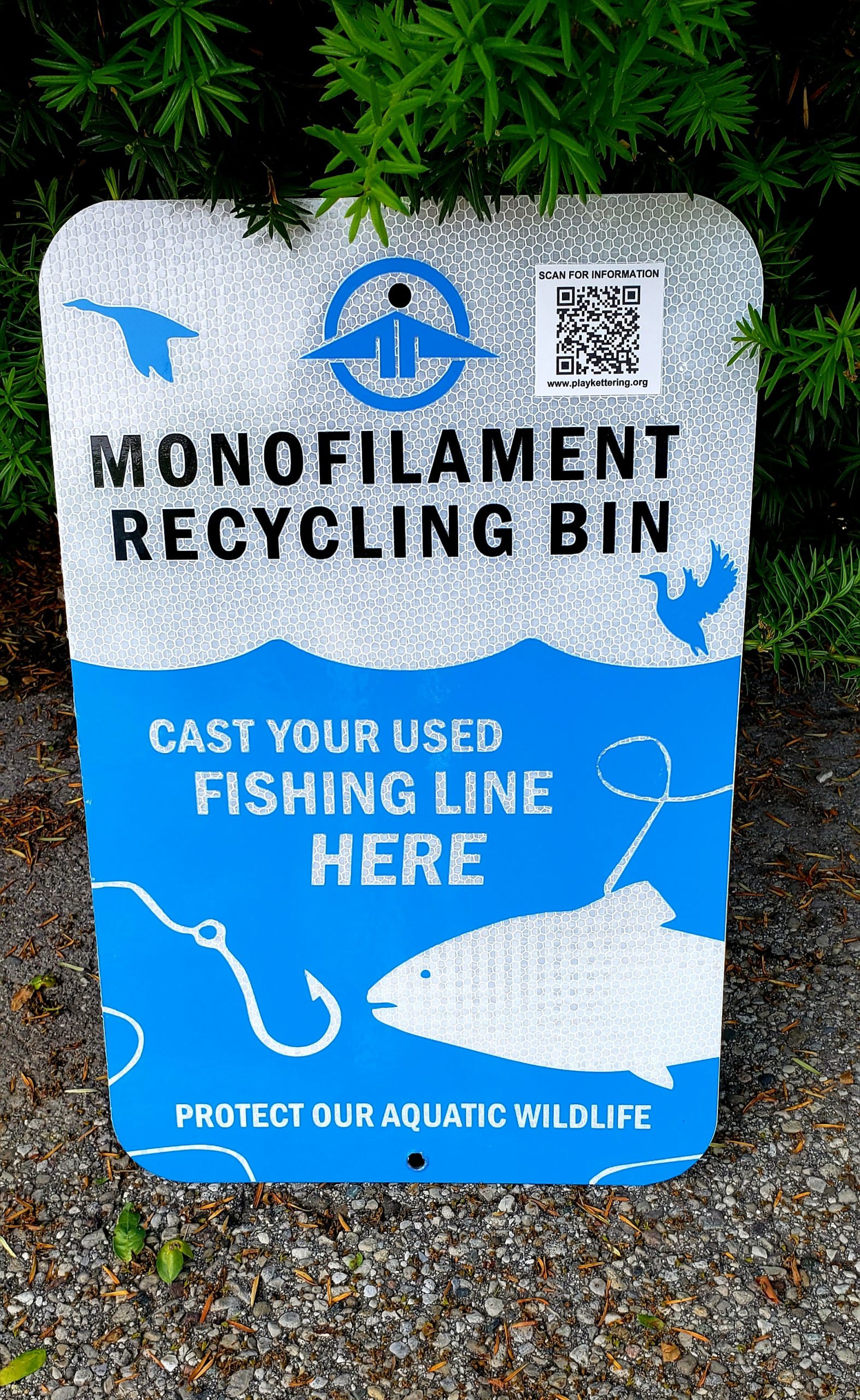 monofilament bin