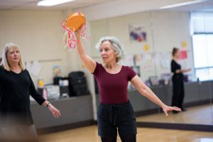 woman dancing