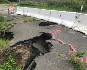 Frank Valley Rd near Santos Meadow