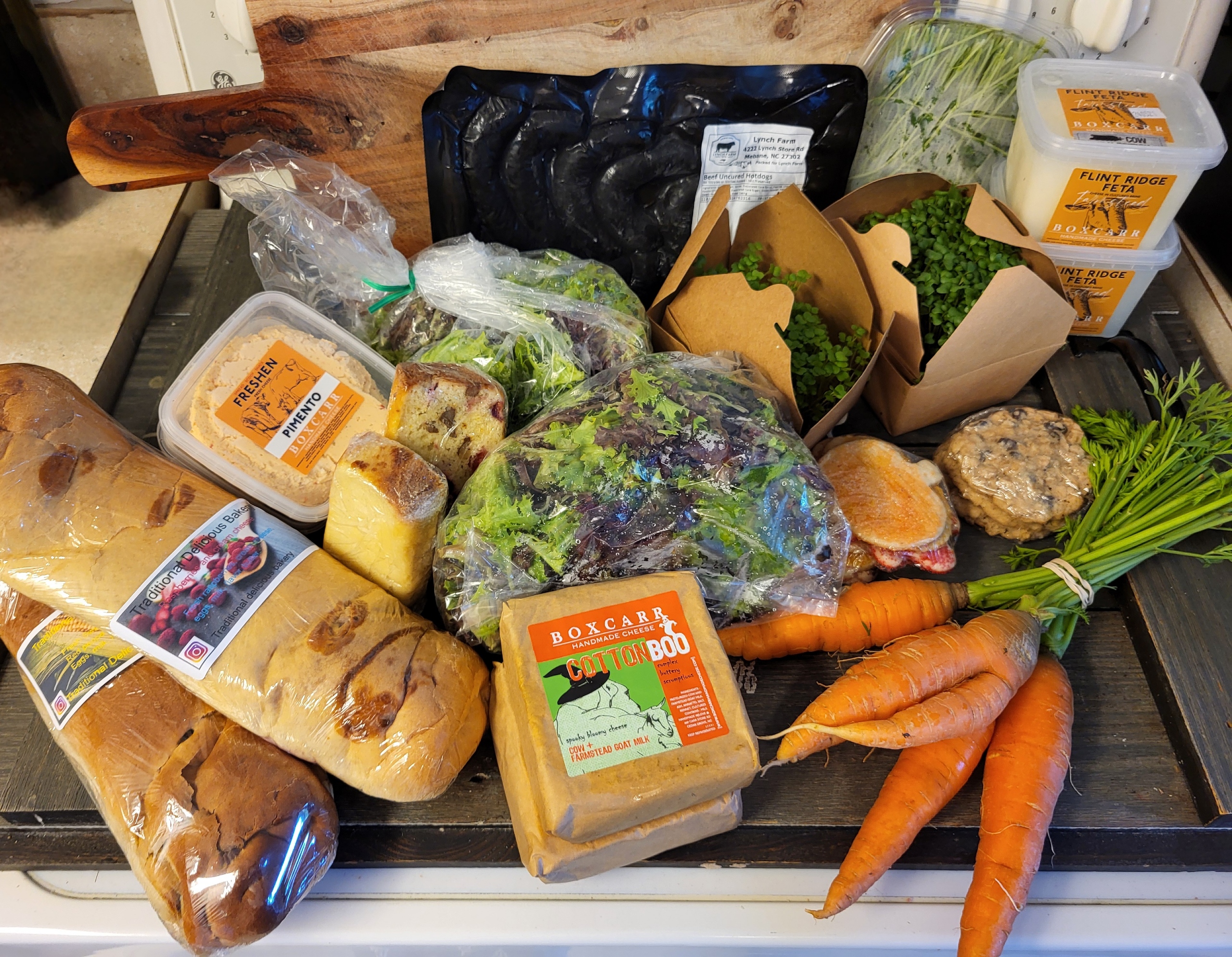 picture of various items from the farmers market
