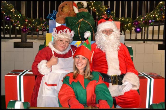Santa Drive Thru