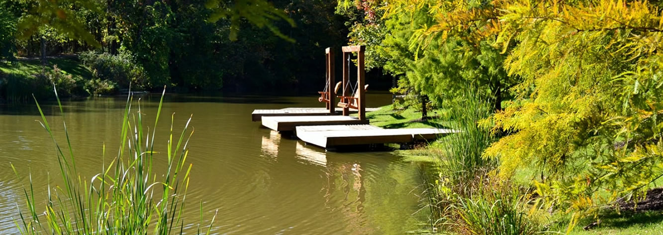 Pioneer Park Pond Docks