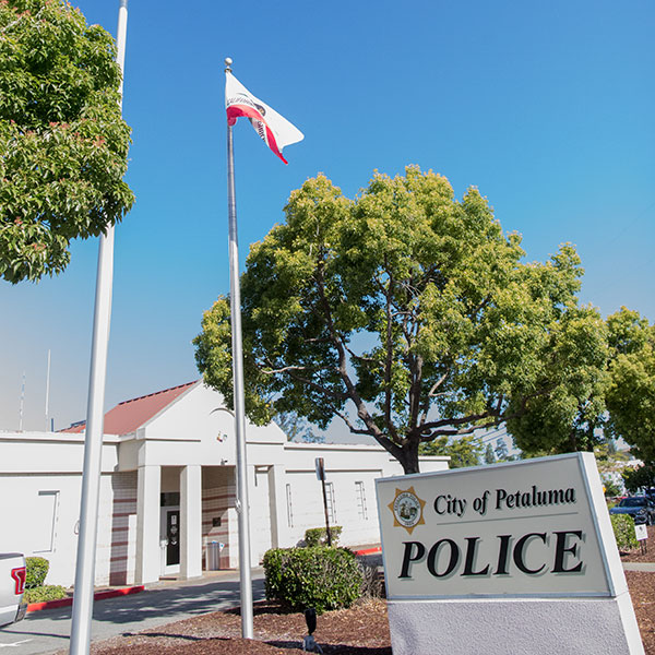Picture of the front of the city of Petaluma police station