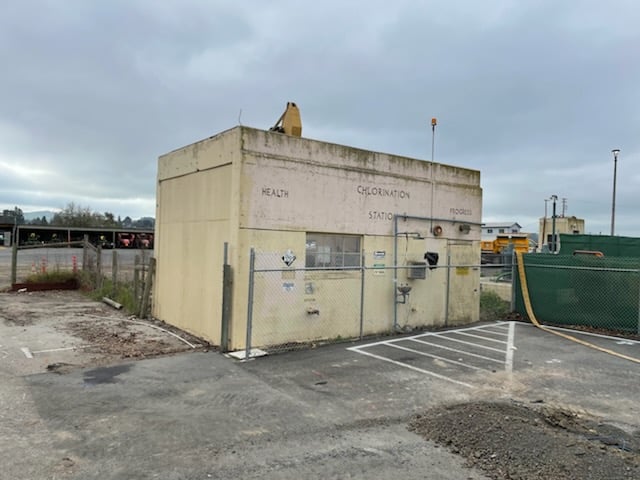 Image of small building on construction site