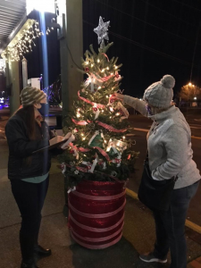 tree contest judges