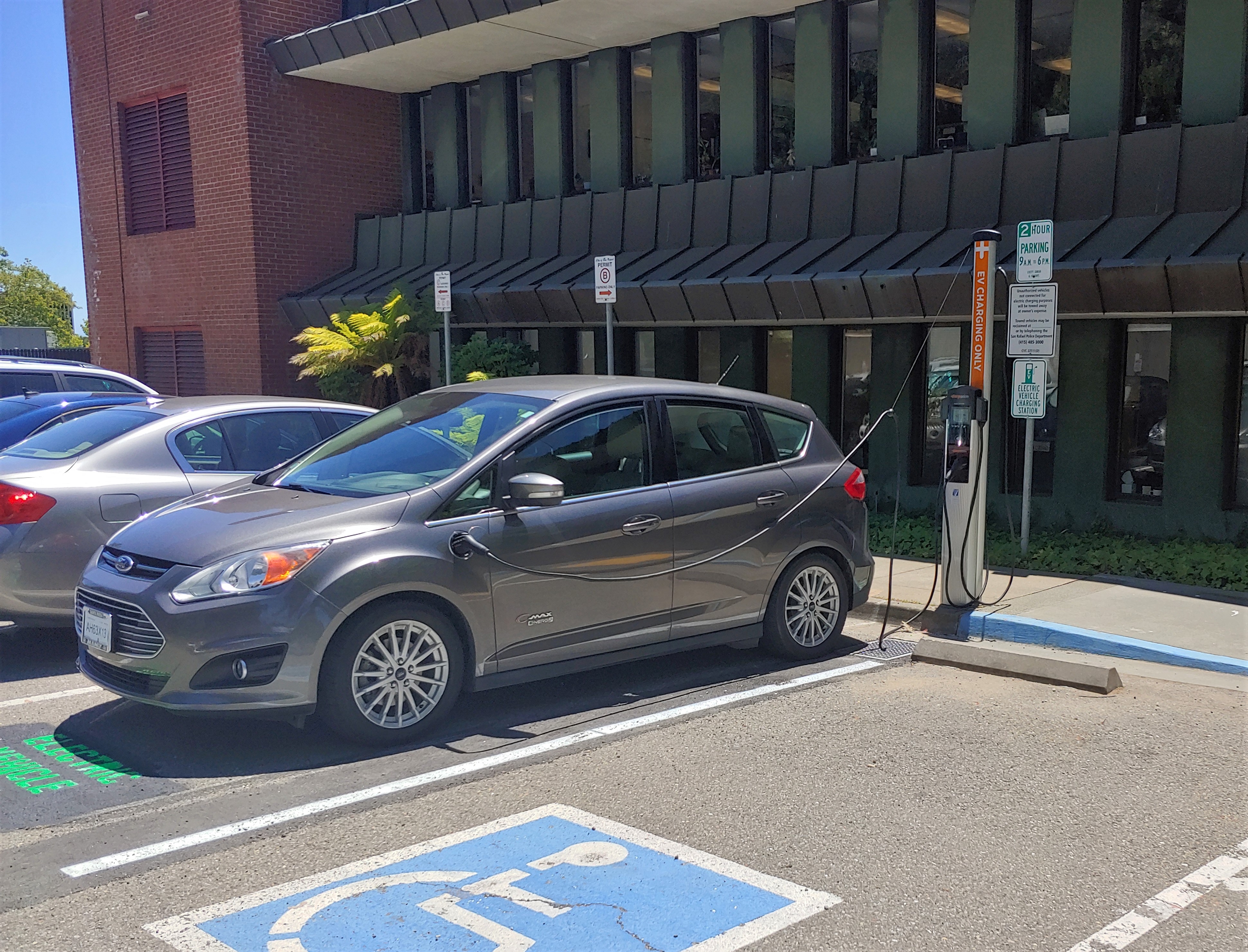 Electric vehicle at City Hall