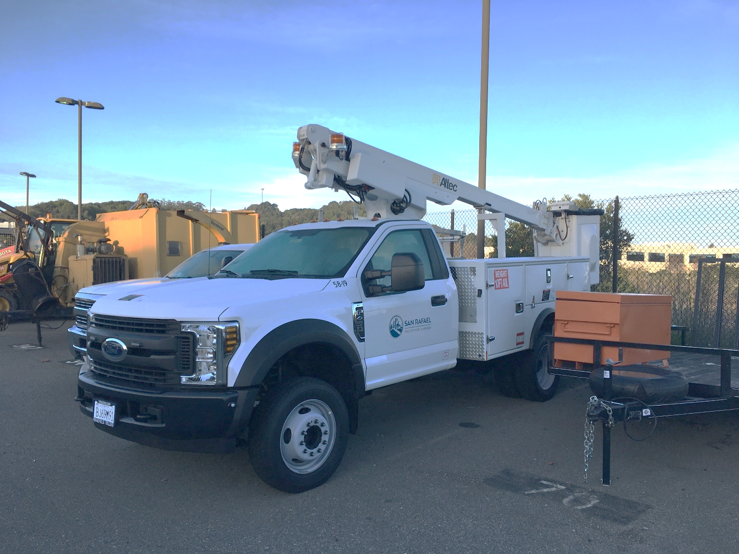 New bucket truck