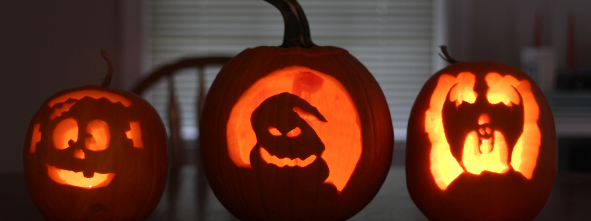 glowing pumpkins with halloween cravings