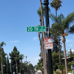 new 20th Street sign