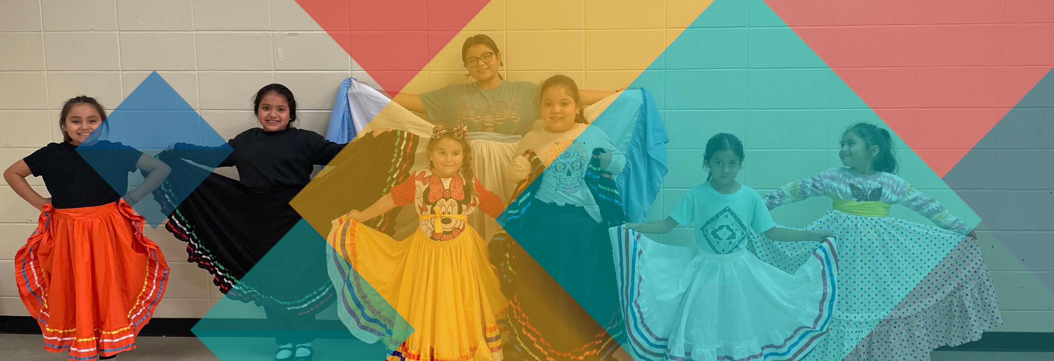 Baile Folklorico class