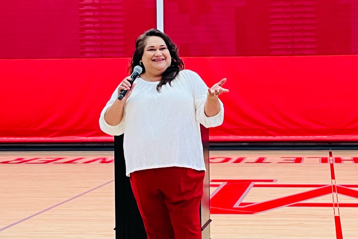 Mayor Amezcua Speaking To Mater Dei Students