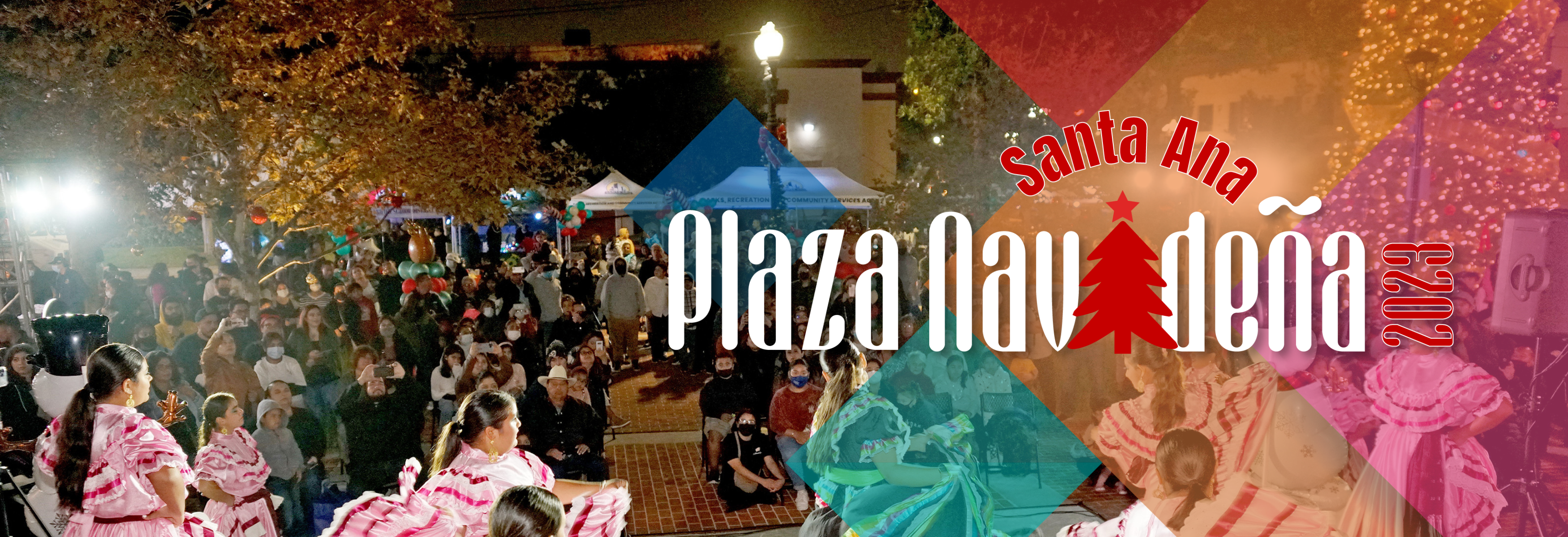 Plaza Navideña with lit up tree and baile folkroico dancers