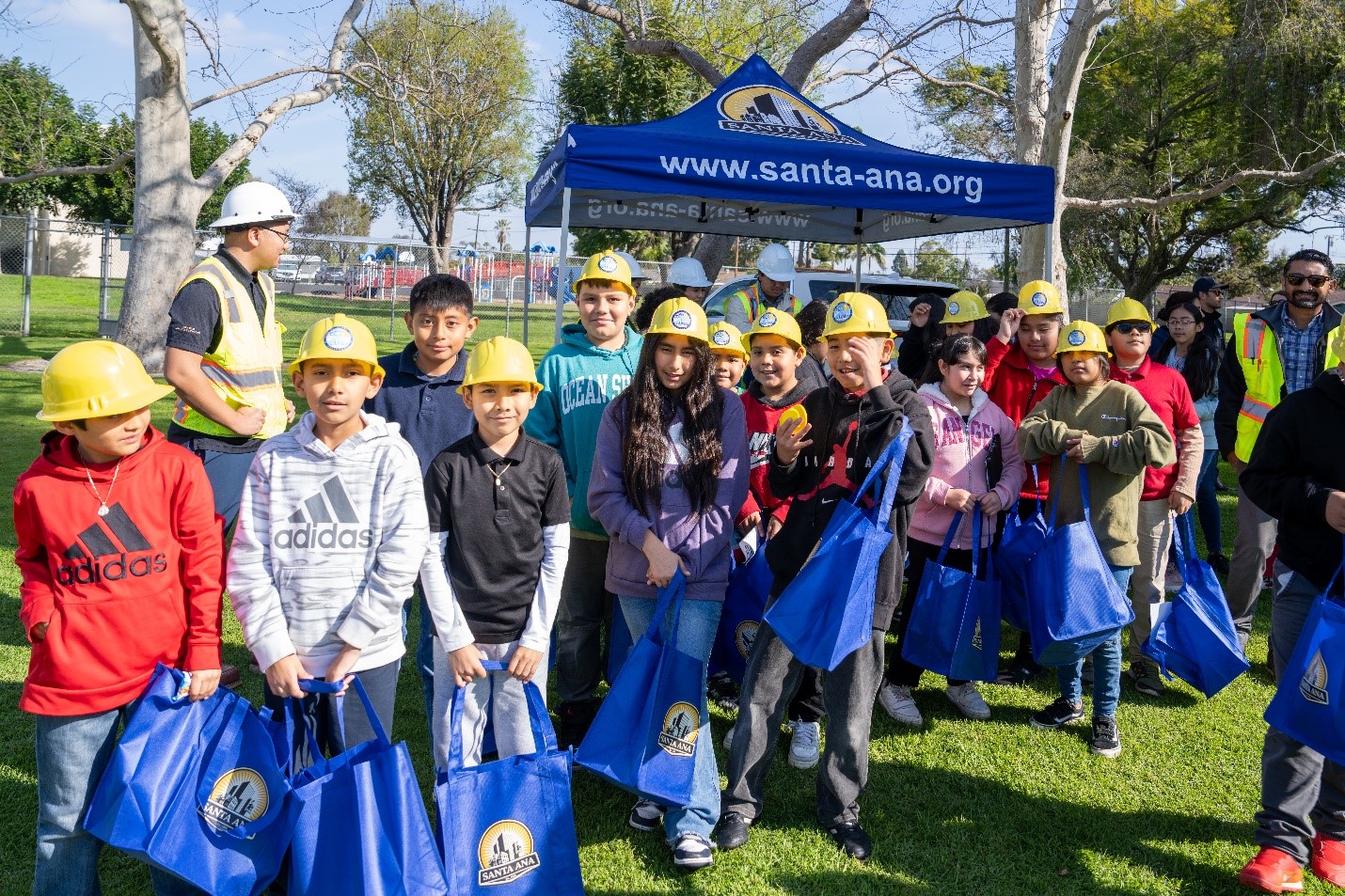 picture of Jackson Elementary students at Windsor Park