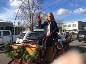 Mayor on horse and carriage