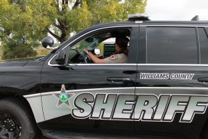 IMG_0714 Female deputy in patrol SUV