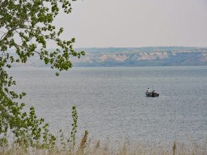 Boat on Lake Sakakawea