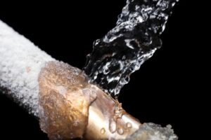 How to Prevent Frozen Pipes During Holiday Travel