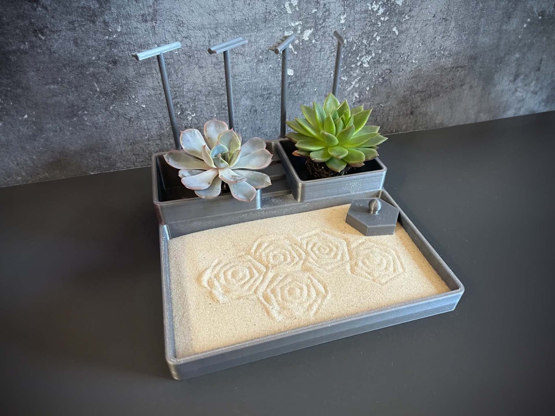 Desktop Zen Garden model by EddiePrints, photo by Vantur